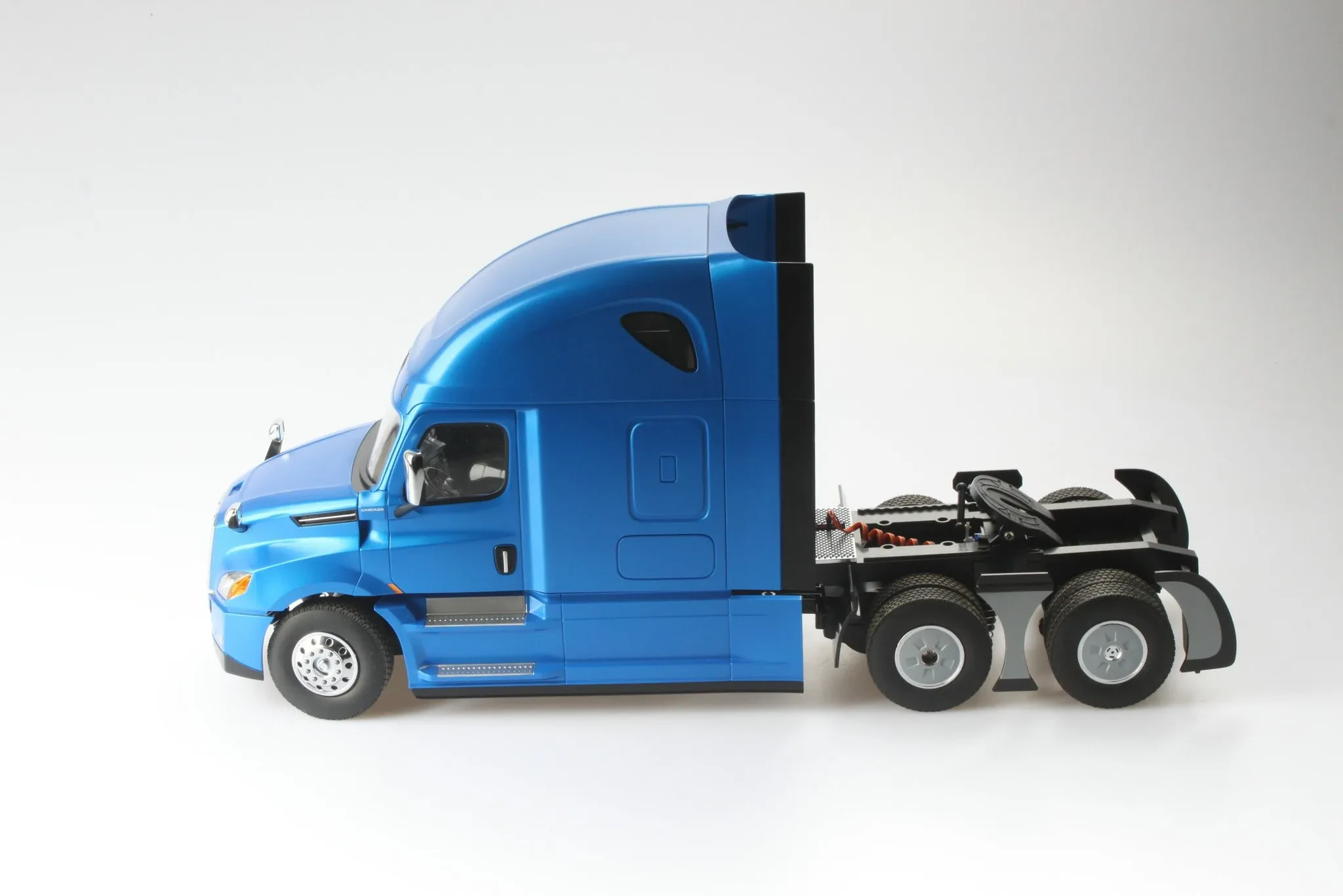 Freightliner Cascadia Diecast Greenlight