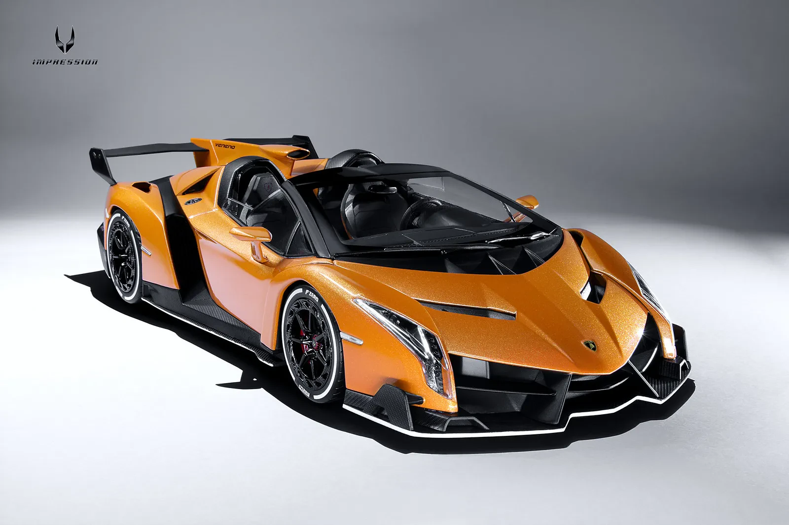 img/3670_hunting-down-your-dream-diecast-lamborghini-veneno.webp