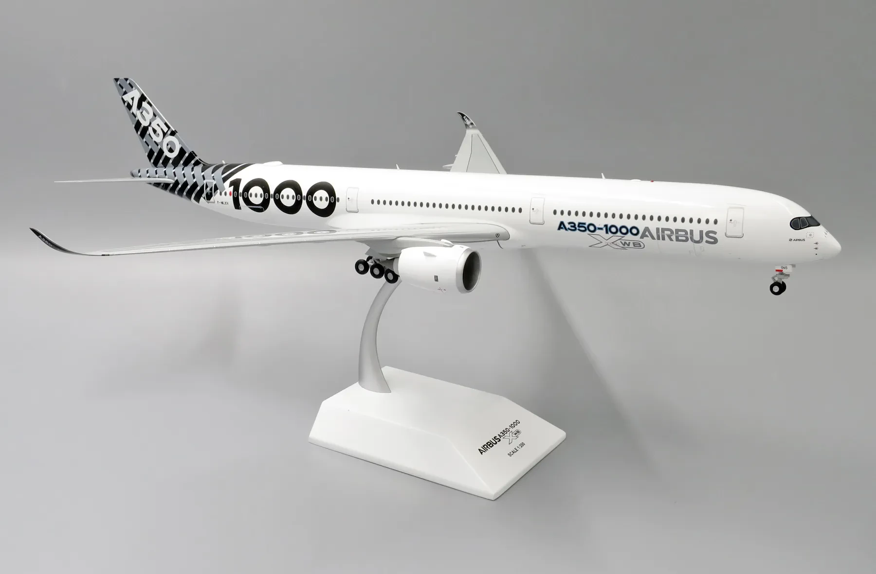 Falcon Model 1:200 Scale Airbus A380
