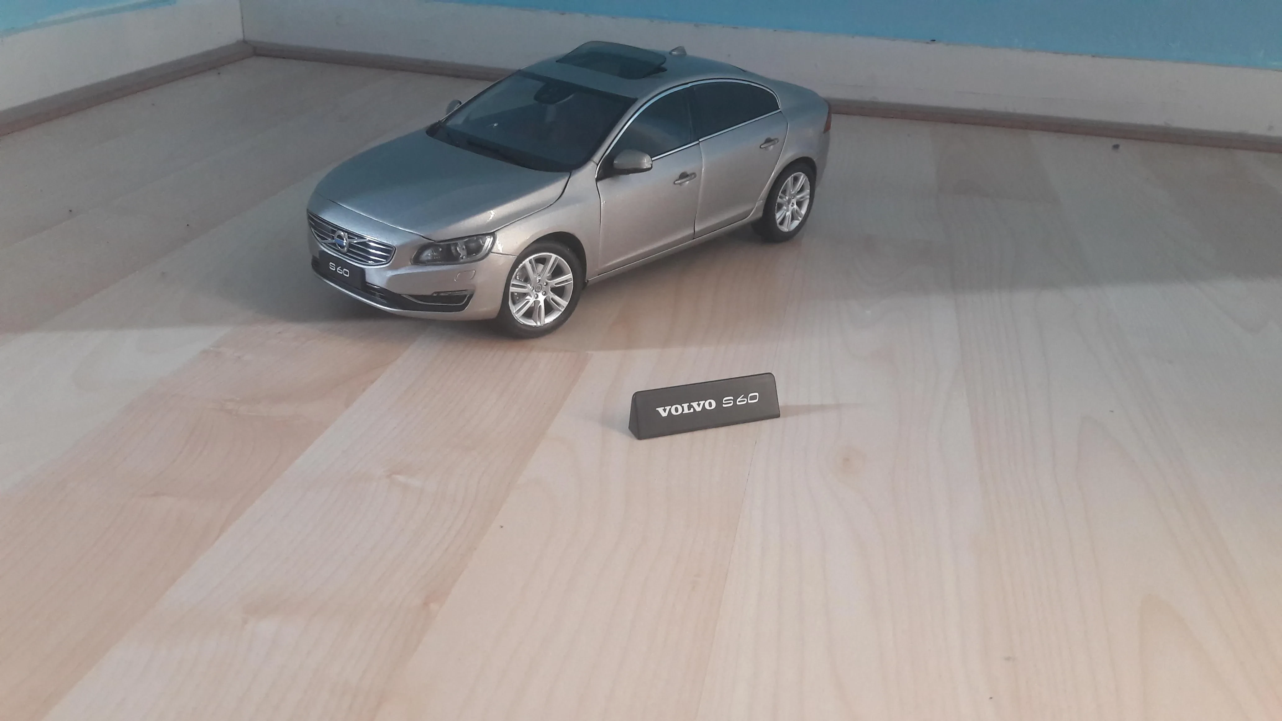 detailed diecast log trailer