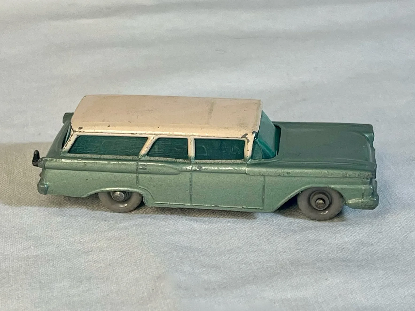 custom ford gt40 wagon diecast