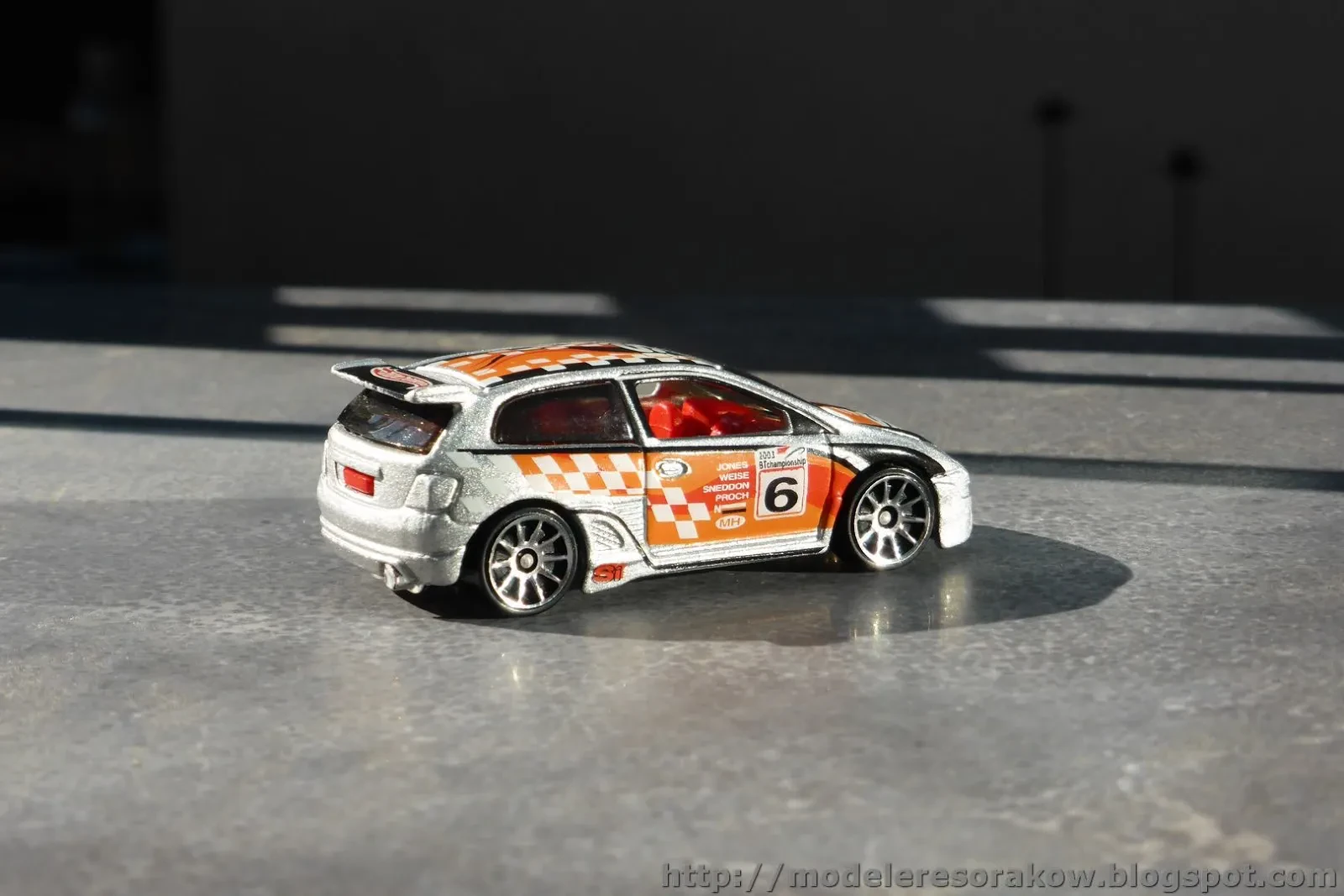 img/3868_honda-civic-type-r-diecast-models-a-collectors-dream.webp