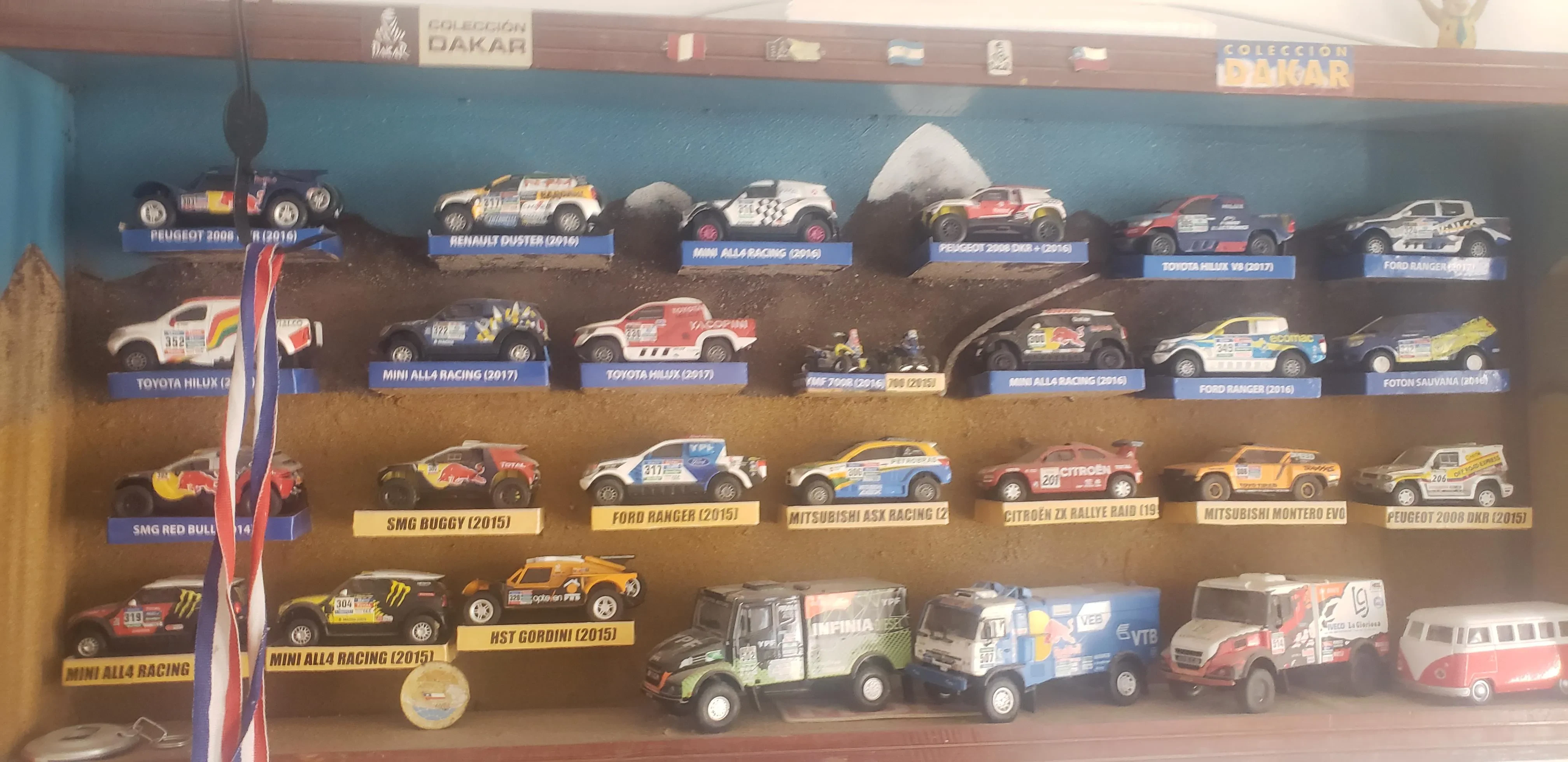 Dakar Diecast Collection