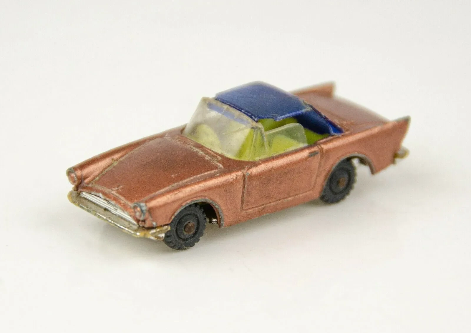 Husky classic car diecast