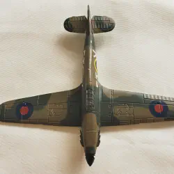 img/3882_why-diecast-airplanes-are-awesome.webp