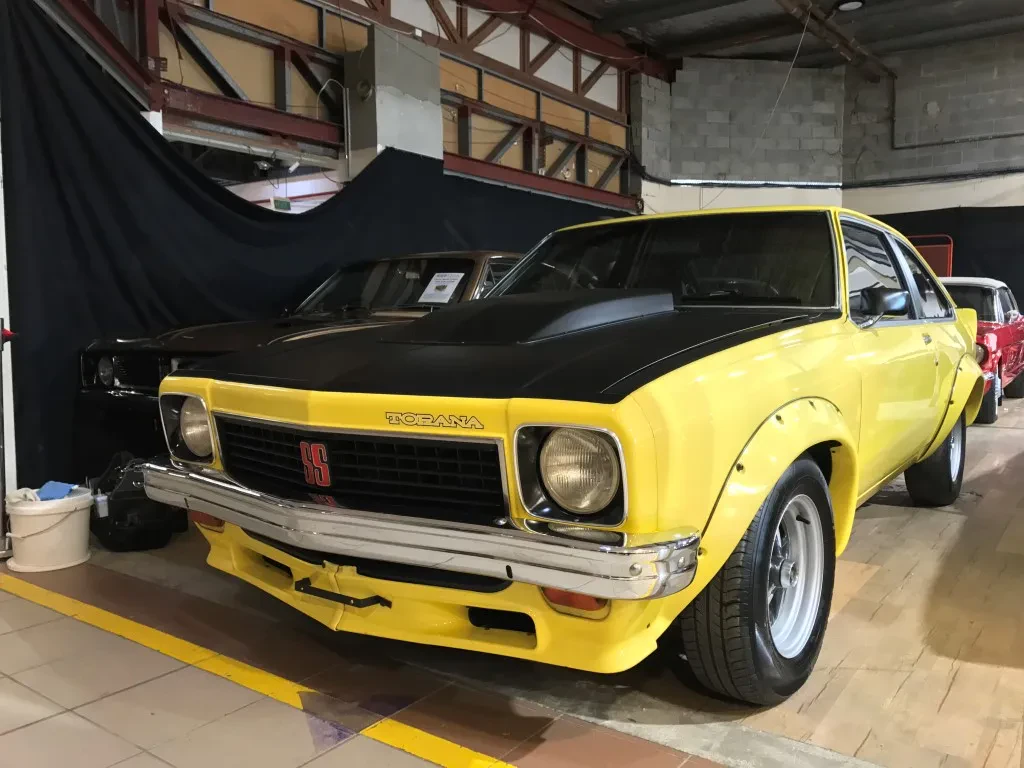 torana a9x diecast