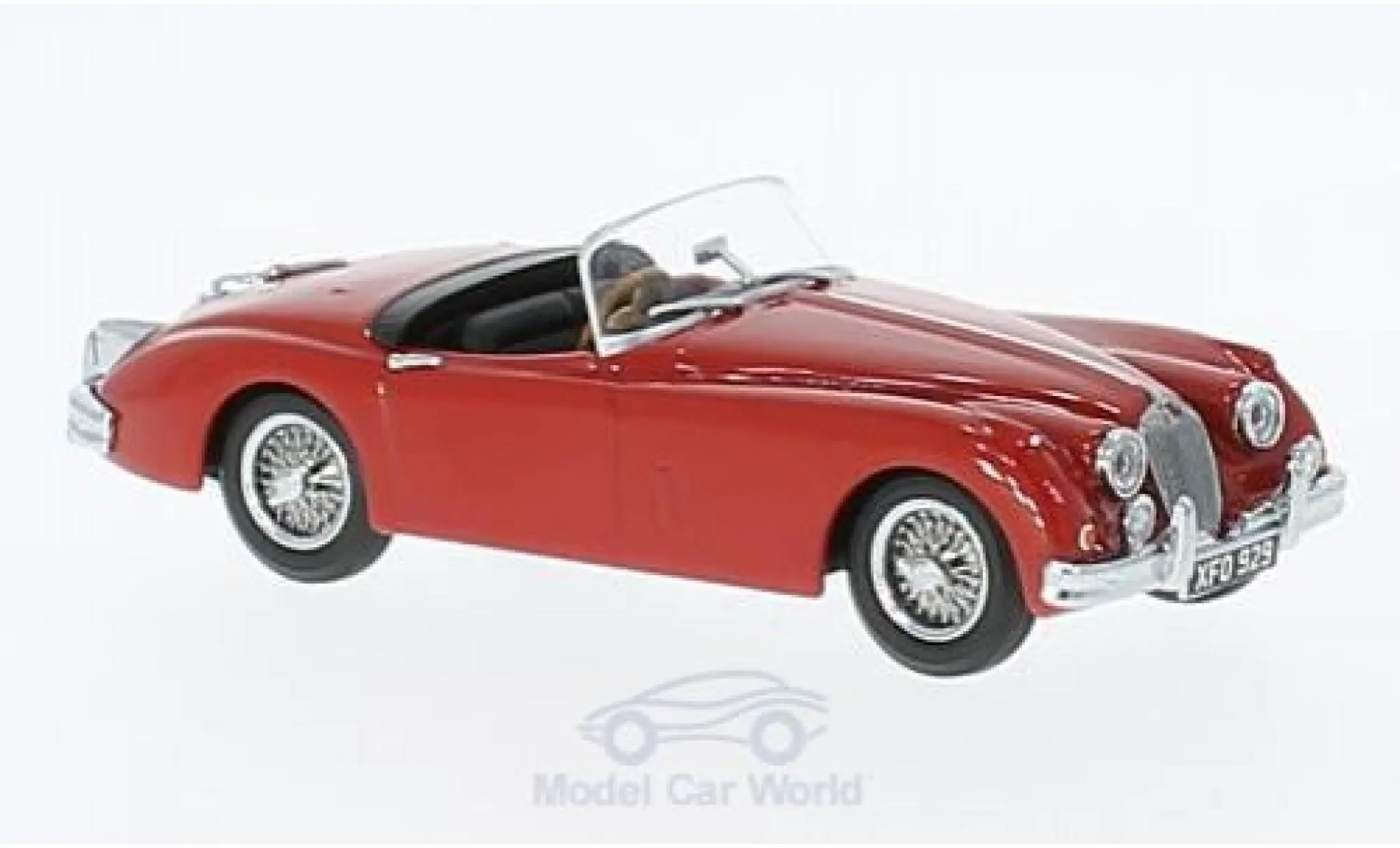 Jaguar XK diecast model 1:18 scale