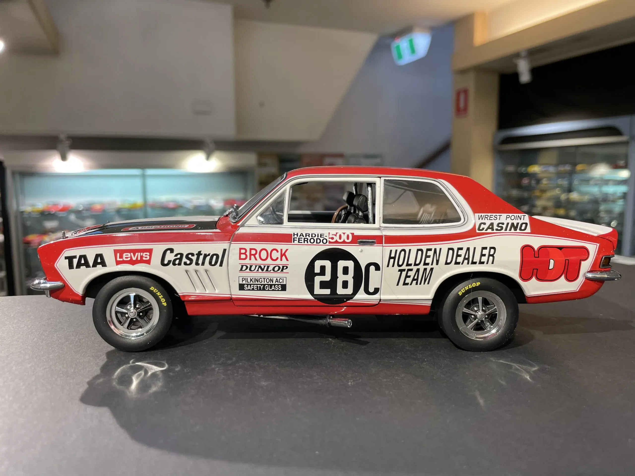 Biante Holden Ute diecast model