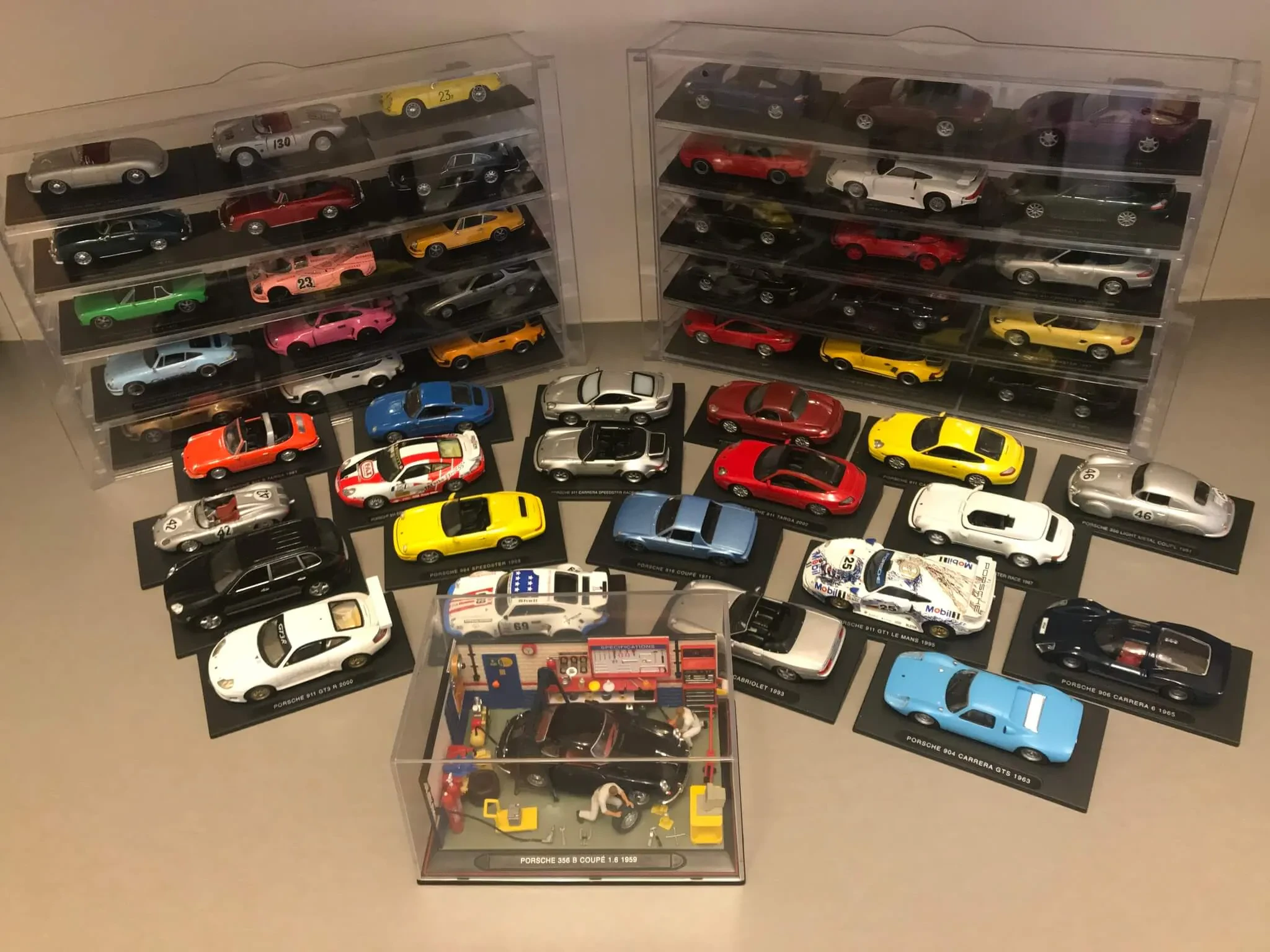 Porsche 991 diecast collection