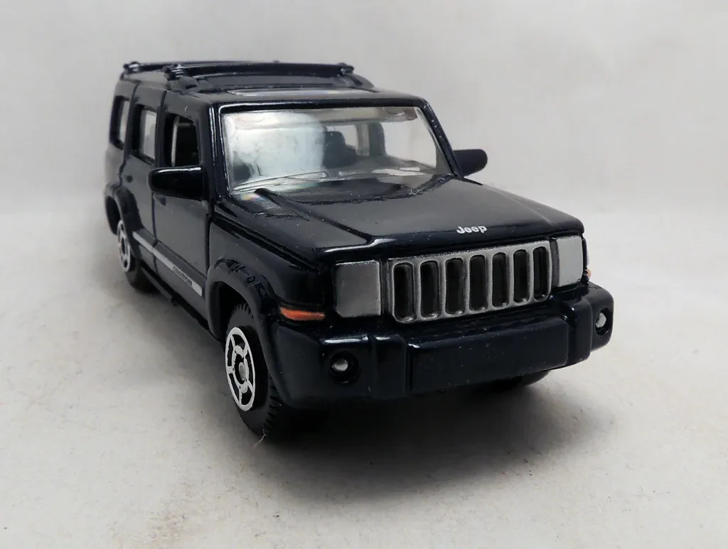 Diecast Jeep Commander Show