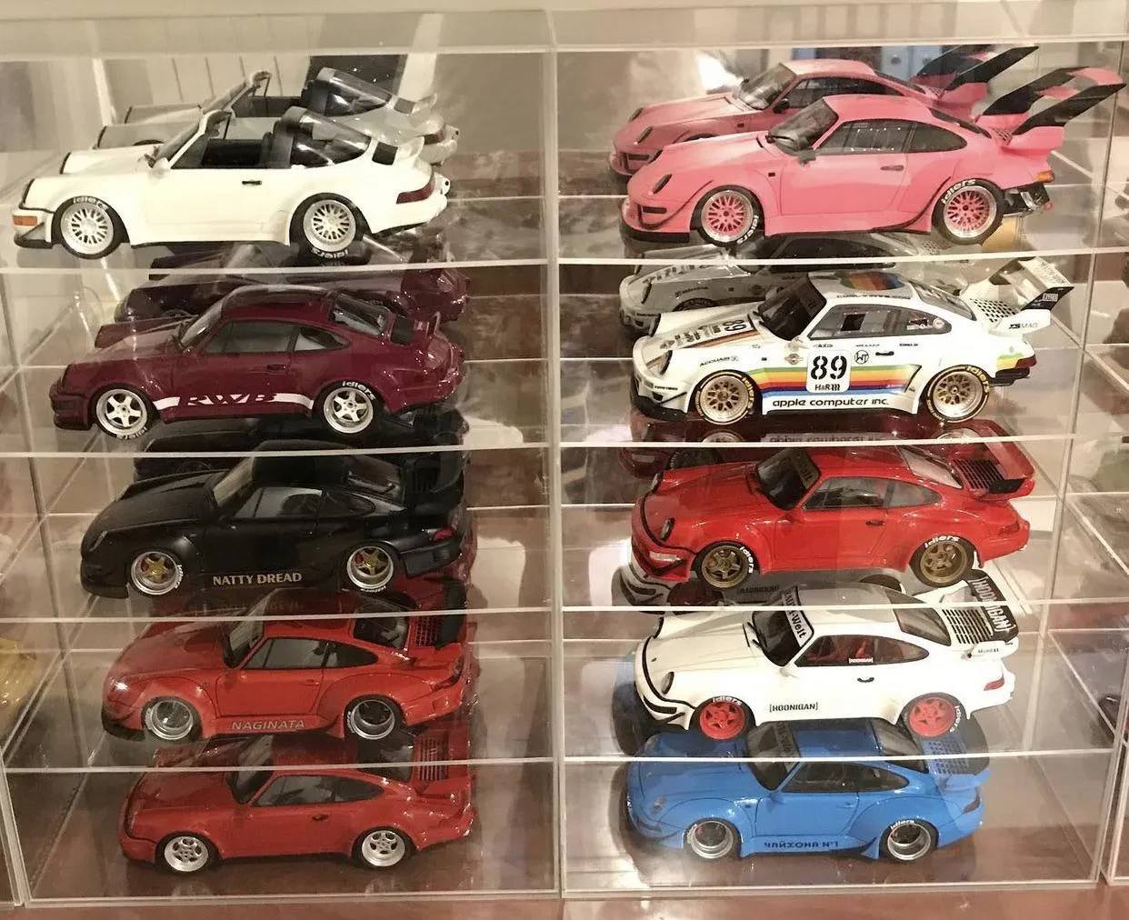 img/4016_rwb-diecast-cars-are-totally-rad-heres-why.webp