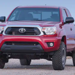 img/3728_lets-talk-about-diecast-2024-toyota-tacoma-models-shall-we.webp